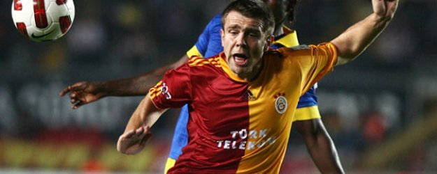 Misimovic futbolu bıraktı