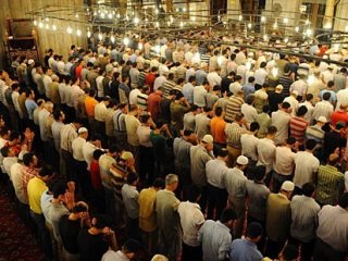 Ortadoğu yazarı: Din elden gidiyor