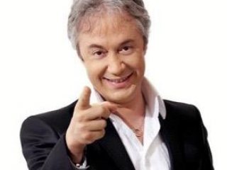 Metin Uca MHP'li vekillerin telefon numaralarını paylaştı