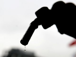Benzine 7 kuruş zam