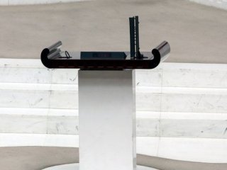 15 bin Euro’luk mikrofon kayıp