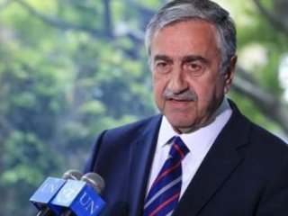 Kıbrıs teslim mi ediliyor?