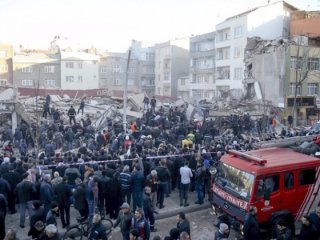 Vali Şahin: 21 bina tahliye edildi