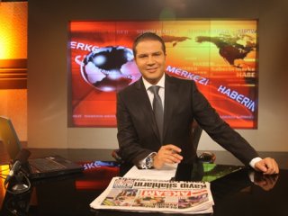 Caner Karaer'e otobüs çarptı