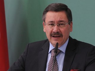 Melih Gökçek'i kızdıran tweet!