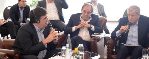 TFF Başkanı Demirören, UEFA'nın toplantısına katıldı