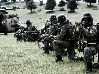 TSK 180 hedefi vurdu! 17 terörist öldürüldü