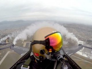 SOLOTÜRK'ten yavaş uçuş rekoru