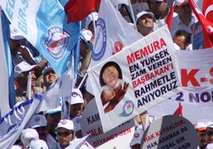 1 Mayıs'ta Erbakan Hoca'ya teşekkür