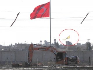 Sınırda PYD paçavrasına 12 metrelik cevap!