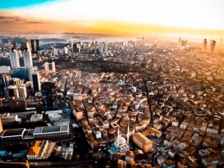 2.5 milyarlık 'ev' bereketi