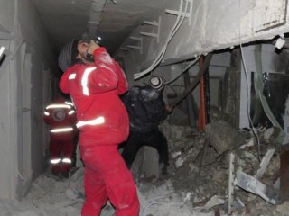 ABD uçakları İdlib'de Kızılay binasını vurdu