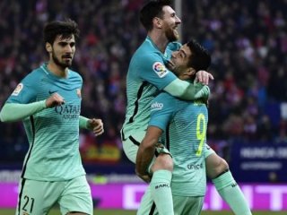 Barça final kapısını araladı!