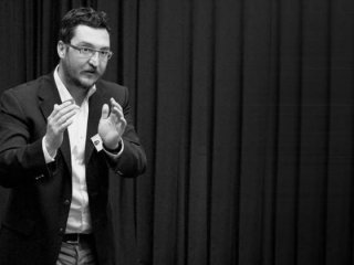 CHP'li Koray Çalışkan saçma tweetiyle güldürdü