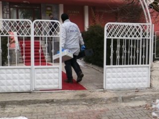 Tartıştığı babasını tüfekle vurarak öldürdü