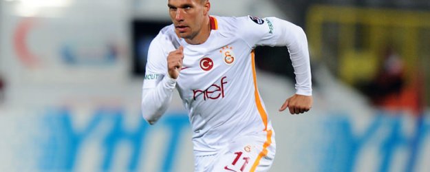 Podolski'den olay paylaşım!