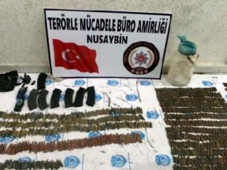 PKK'nın mezarlıktaki cephaneliği ele geçti