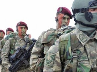 Bordo Bereliler El Bab'a girdi