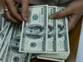 Dolar yeniden yükselişe geçti