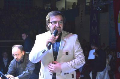 Burdur'da 'Kutlu Doğum' coşkusu salona sığmadı