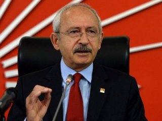 O akademisyenlere sahip çıktı!