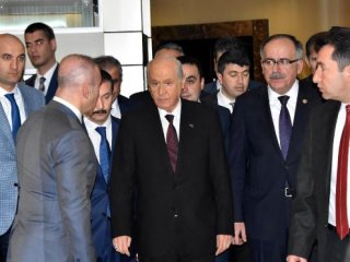 MHP’nin referandum toplantısı Konya’da başladı