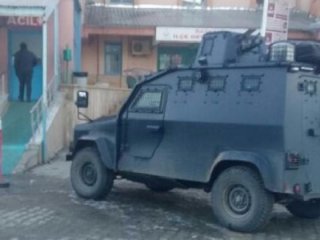 Askeri araç kaza yaptı: 2 asker yaralı