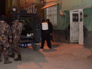 Adana'da Öcalan alarmı: Gözaltına alındılar!