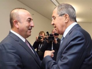 Lavrov ile Çavuşoğlu Almanya'da görüştü