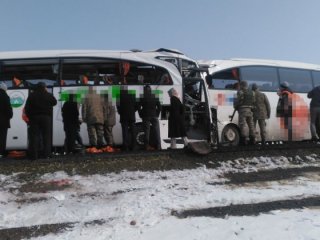 Iğdır'da otobüsler çarpıştı: 6 ölü, 20 yaralı