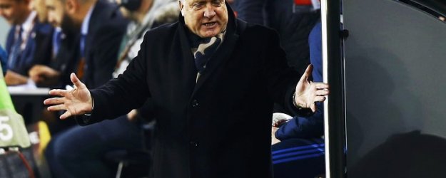 Advocaat'tan maç sonu olay açıklama!