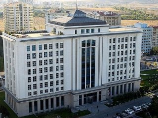 AK Parti 25 Şubat'ta 40 bin davetli ağırlayacak