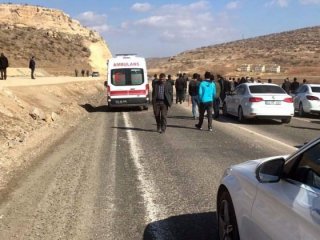 Askeri aracın geçişinden sonra patlama