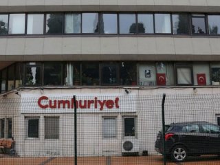 Cumhuriyet’in yalan haberi tescillendi