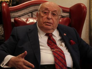 Siyaseten intihar eden cumhurbaşkanı!
