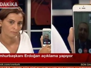 Hande Fırat Hürriyet'ten istifa mı etti?