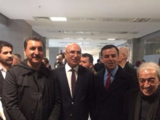 CHP'liler Grup Yorum davasına destek için gitti