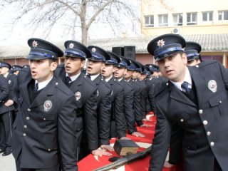 Önlisans mezunlarının POMEM isyanı!