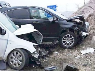 Kaymakam kaza yaptı! Ölü ve yaralılar var