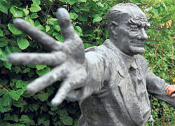 Mustafa Kemal'de 28 Şubat mağduru!