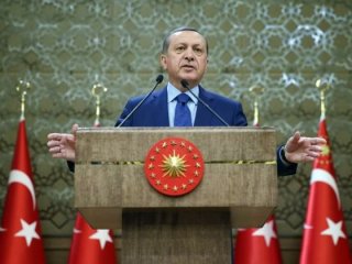 Cumhurbaşkanı Erdoğan'dan 12 dilde mesaj