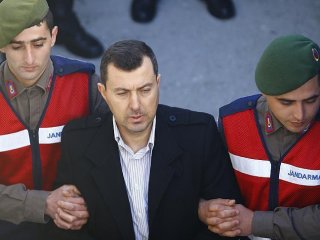 'Emin Yarbay'ın ifadeleri eski Başyaver'i yalanlıyor