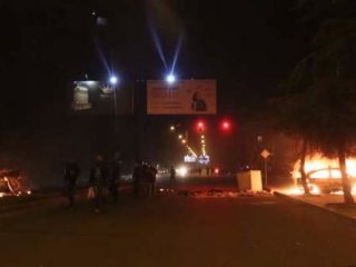 Gürcistan'da sokaklar karıştı