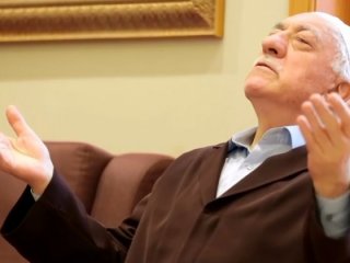 Hollanda ihaneti! Türkleri hedef gösterdiler