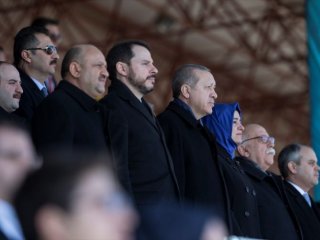 Cumhurbaşkanı Erdoğan yanından ayırmadı!