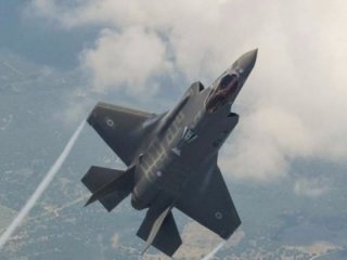 İsrail, Hizbullahçıların konvoyunu bombaladı