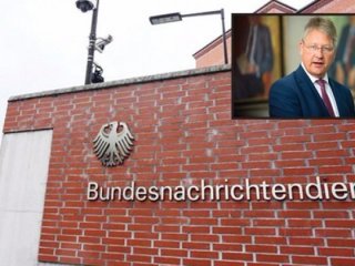 Alman istihbaratı FETÖ'ye sarıldı!