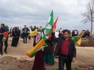 HDP'ye nevruz şoku! Kimse gitmedi