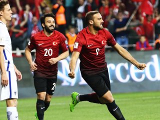 Antalya'da zafer gecesi!