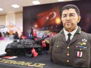 Büyük terbiyesizlik! Halisdemir'i pasta yaptılar